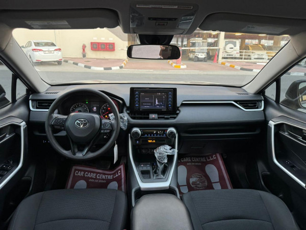 Toyota RAV4 2021 - Image 8