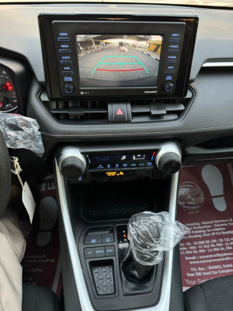 Toyota RAV4 2021 - Image 10