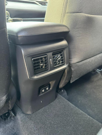 Toyota Rav 4 2021 - Image 13