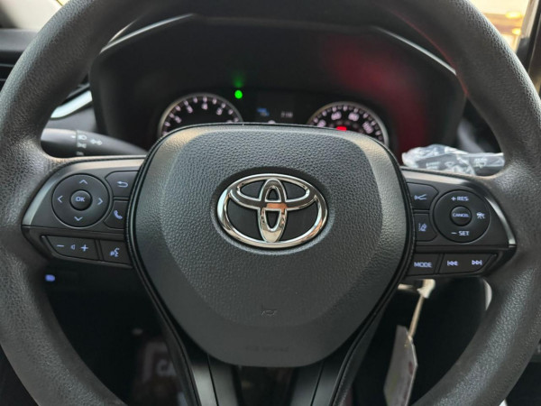 Toyota RAV4 2021 - Image 11