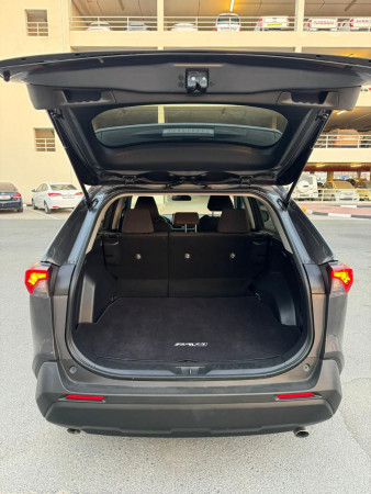 Toyota RAV4 2021 - Image 4