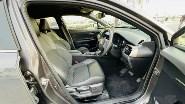 Toyota CHR 2020 - Image 2