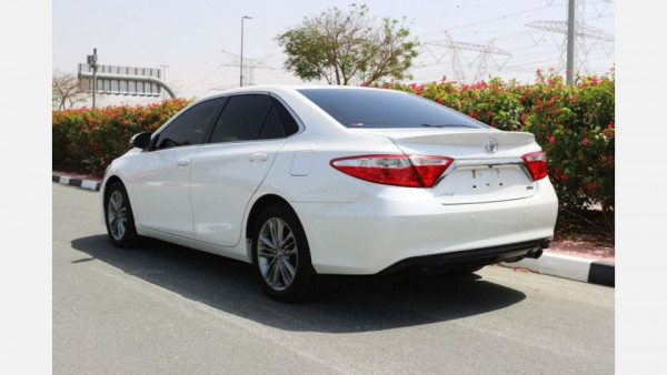 Toyota Camry 2016 - Image 2