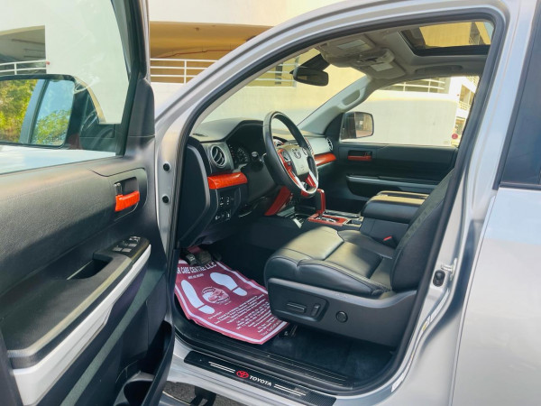 Toyota tundra 2020 - Image 3