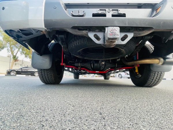 Toyota tundra 2020 - Image 6