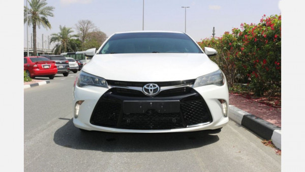 Toyota Camry 2016