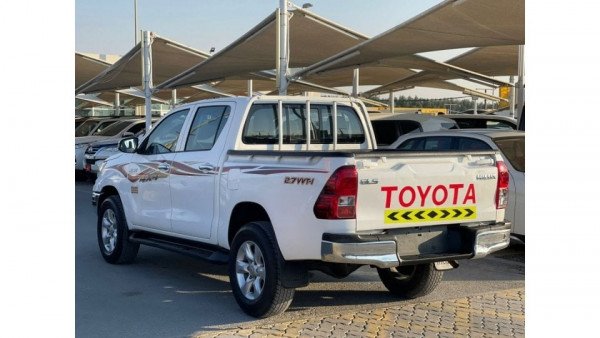 Toyota Hilux 2017 - Image 13