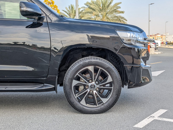 Toyota Land Cruiser 2020 - Image 3