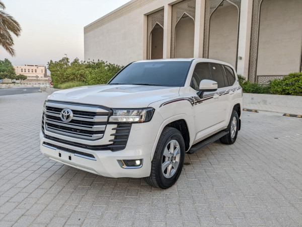 Toyota Land Cruiser 2022 - Image 13