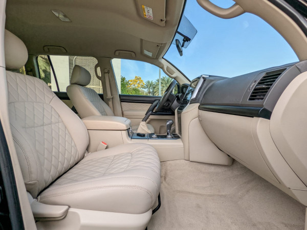 Toyota Land Cruiser 2020 - Image 7