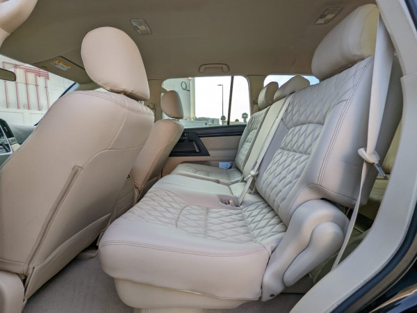Toyota Land Cruiser 2020 - Image 9