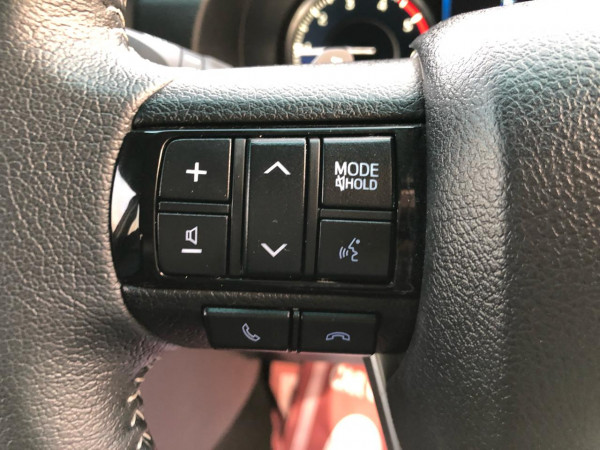 Toyota Fortuner 2022 - Image 19