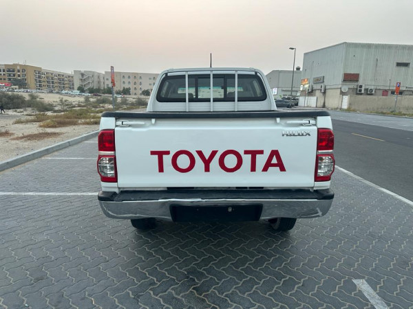 Toyota Hilux 2013 - Image 3