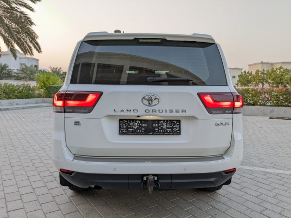Toyota Land Cruiser 2022 - Image 19