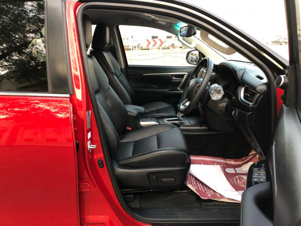 Toyota Fortuner 2022 - Image 20