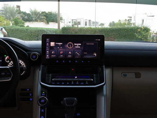 Toyota Land Cruiser 2022 - Image 12