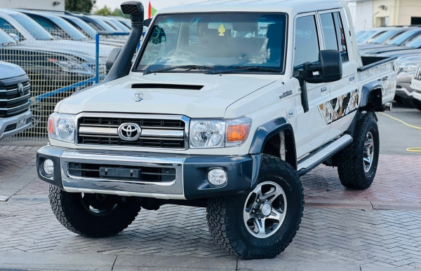 Toyota Landcruiser Pickup 2017 - Image 13