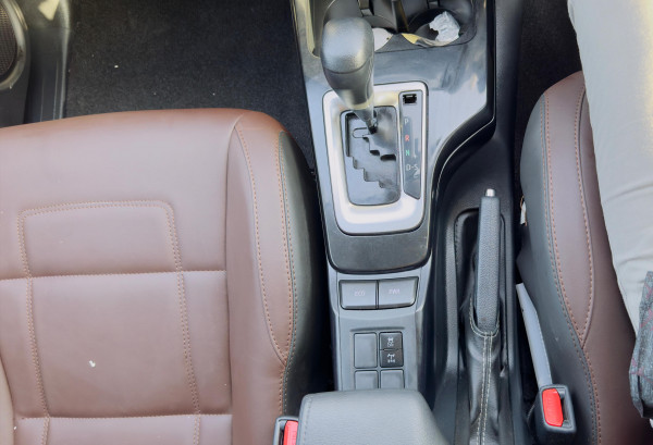 Toyota Fortuner 2023 - Image 34