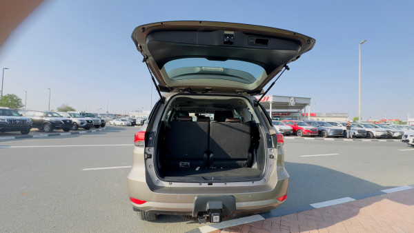 Toyota Fortuner 2023 - Image 38