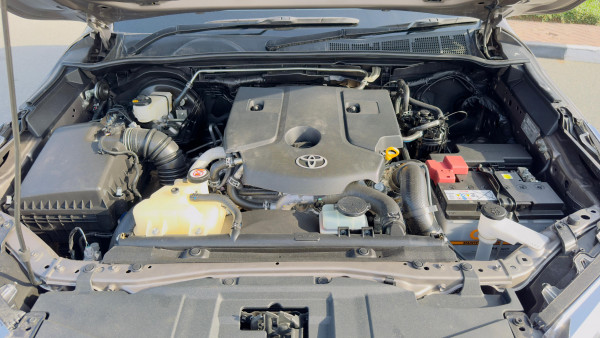 Toyota Fortuner 2023 - Image 40