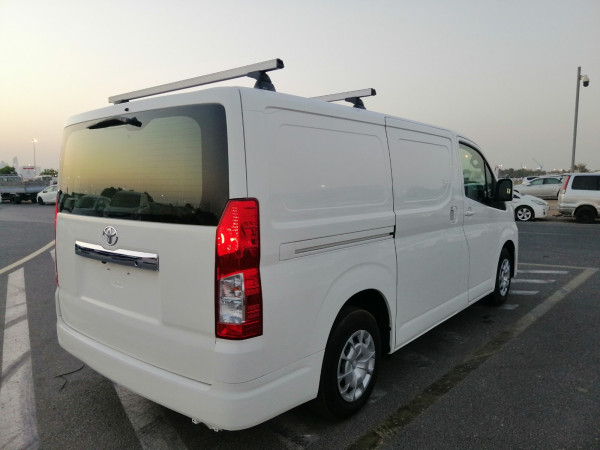 Toyota Hiace 2021 - Image 4
