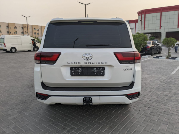 Toyota Land Cruiser 2023 - Image 5