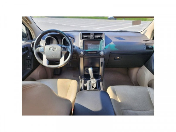 Toyota Land Cruiser Prado 2013 - Image 6