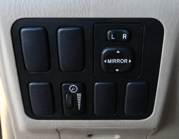 Toyota Land Cruiser Prado 2007 - Image 5