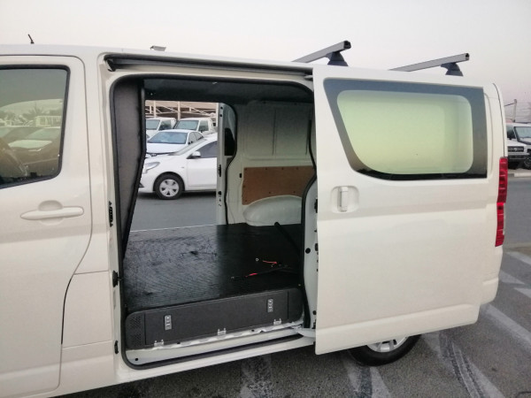 Toyota Hiace 2021 - Image 7