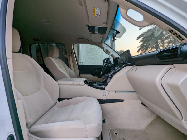 Toyota Land Cruiser 2022 - Image 6