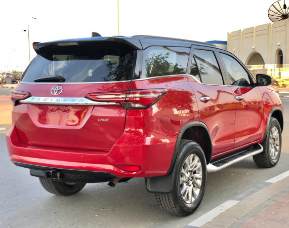 Toyota Fortuner 2022 - Image 9