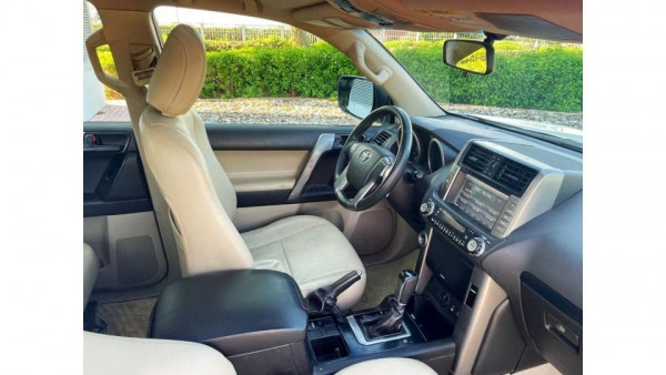Toyota Land Cruiser Prado 2013 - Image 3