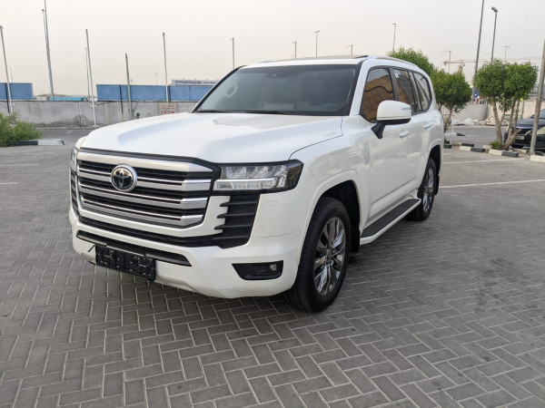 Toyota Land Cruiser 2023 - Image 10
