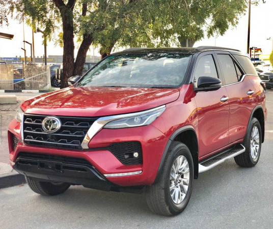 Toyota Fortuner 2022 - Image 26