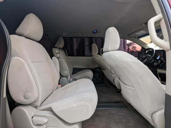 Toyota Sienna 2015 - Image 5