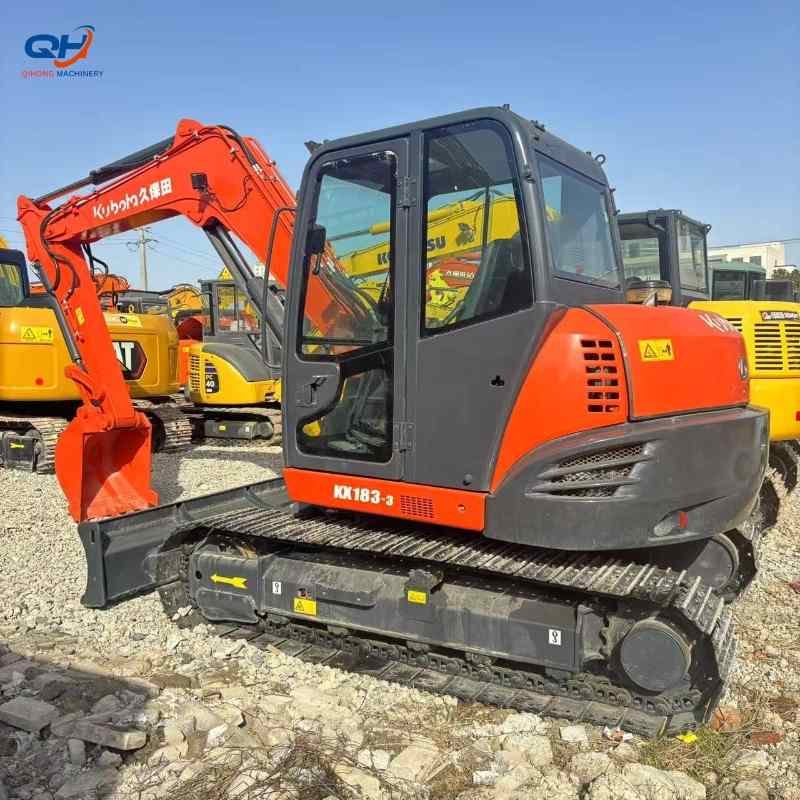 Kubota KX183-3 Crawler Digger Small excavator - Image 2