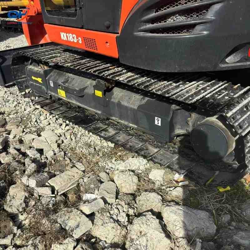 Kubota KX183-3 Crawler Digger Small excavator - Image 5